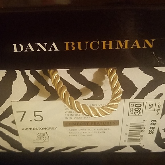 Boots - Picture 3 of 5